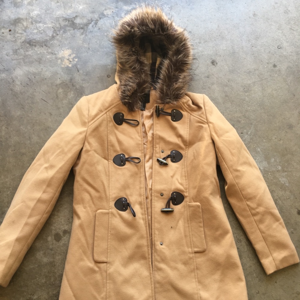 Coat - Picture 2 of 2
